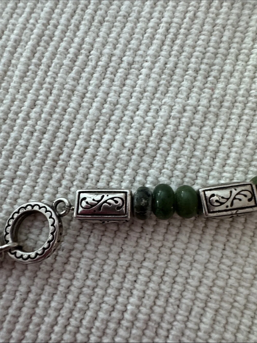 Green Beaded Silver-Accent Bracelet with Heart Charm - Picture 4 of 11